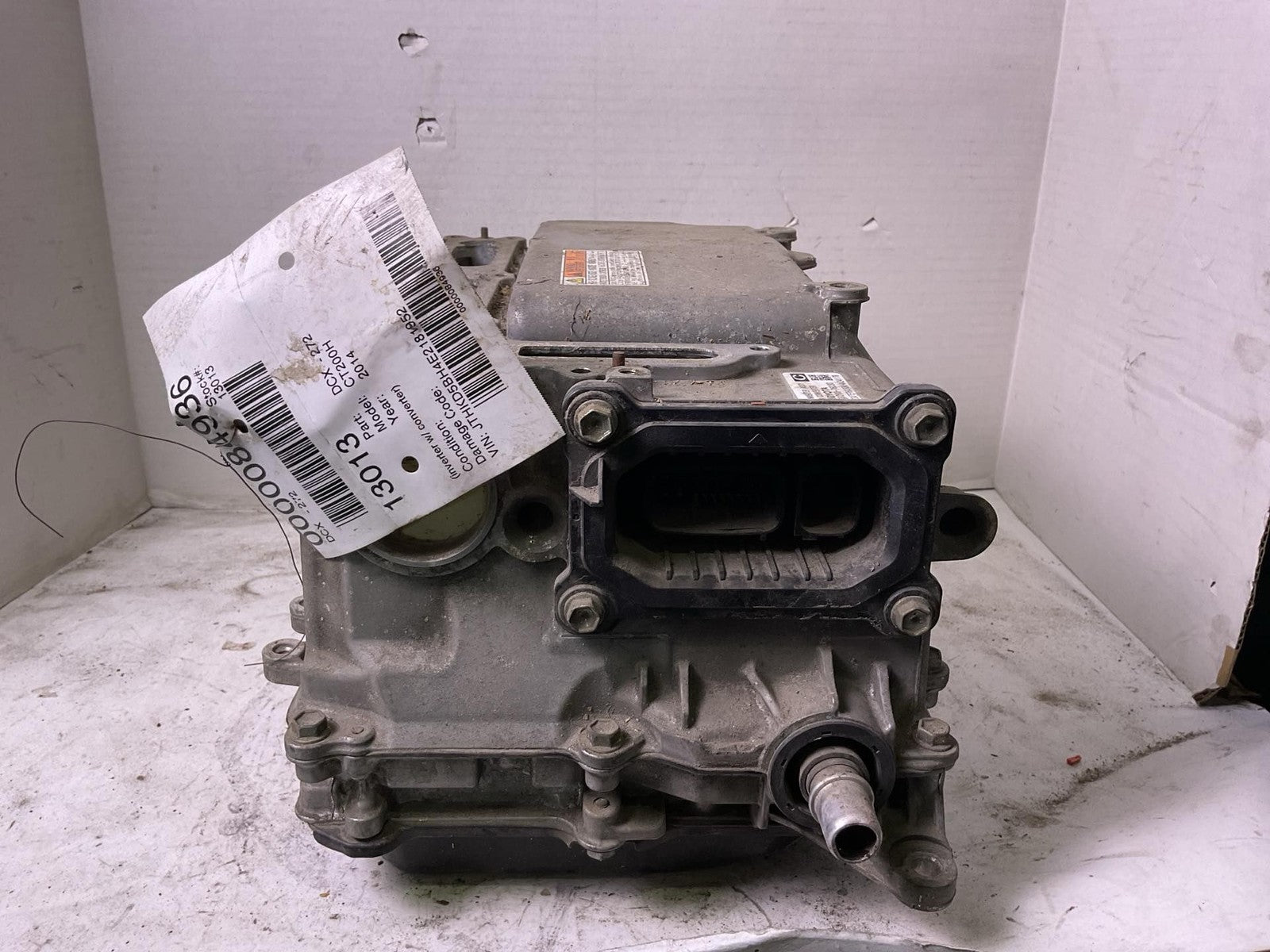 Converter/inverter/charger LEXUS CT200H 13 140